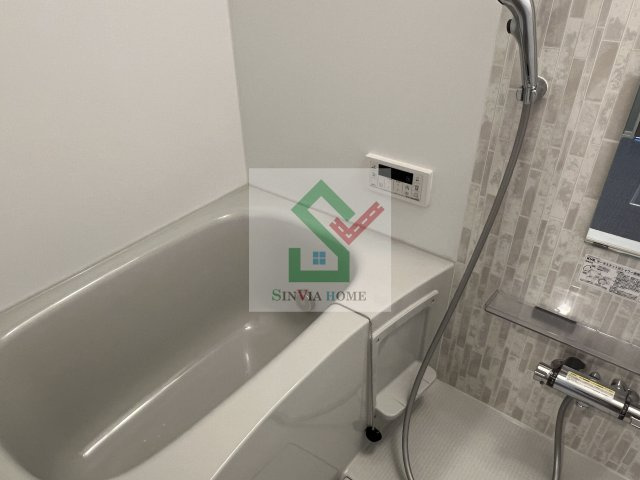 ピットイン大泉学園の浴室