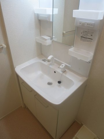 プティネージュ　トロワの洗面所