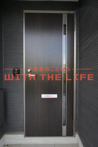 サクラヴィラージュ津福【キャッシュバック対象物件】の玄関|きれいな玄関です