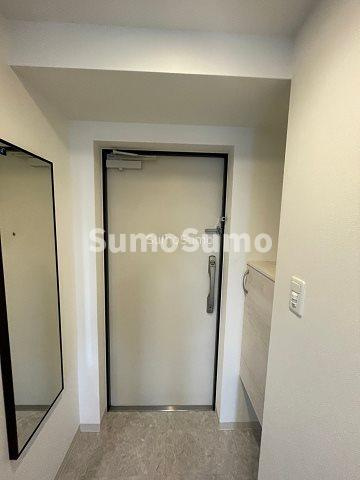 S-FORT難波西の玄関|明るい玄関です