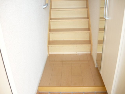 【玄関】 | ブライト・レイクサイド