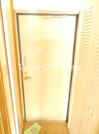 プレステージ石神井の玄関