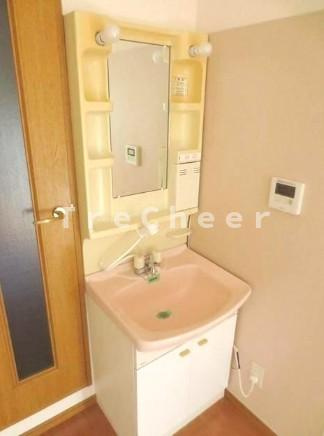 プレステージ石神井の洗面所