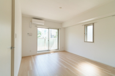 【居間・リビング】 | コートブリーズ船橋中山 | ※写真は同タイプ住戸です。