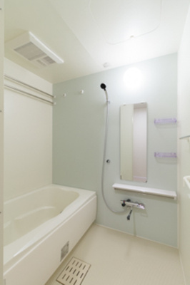 【浴室】 | コートブリーズ船橋中山 | ※写真は同タイプ住戸です。