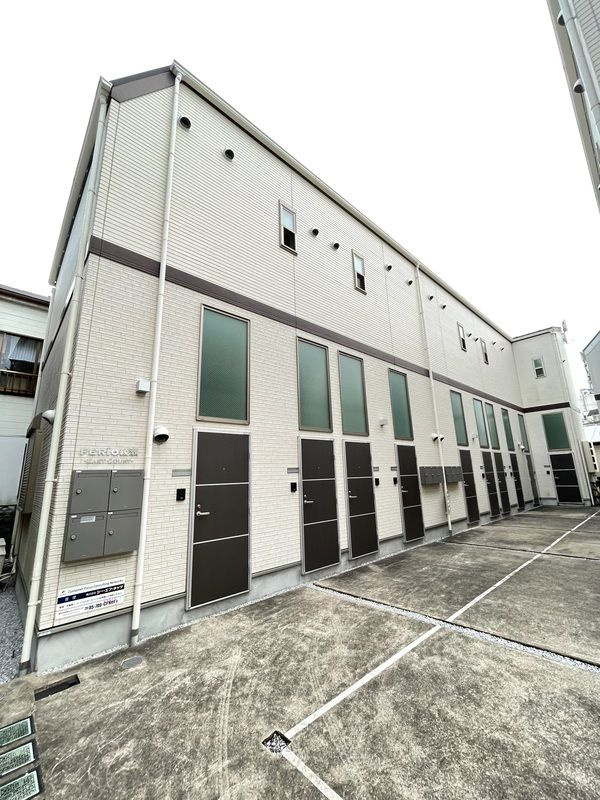 FERIO綾瀬イーストコート