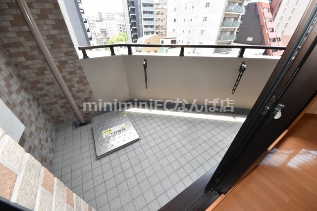 リーガル江戸堀のバルコニー