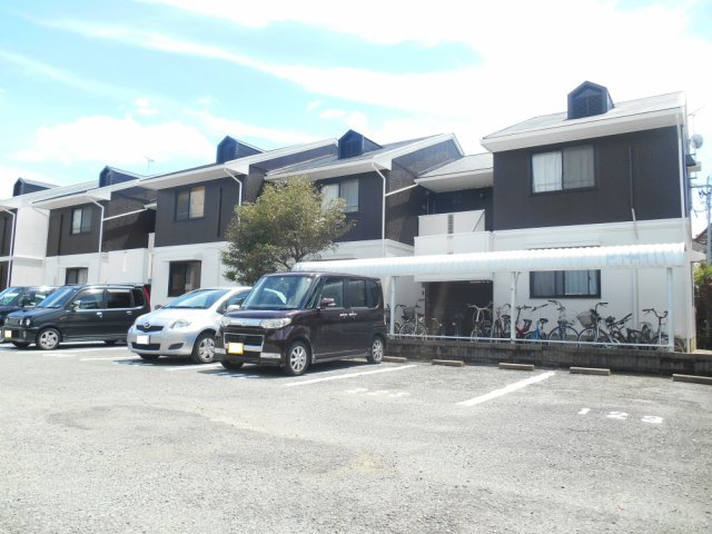 グリーンタウン津留崎【10,000円キャッシュバック対象物件】