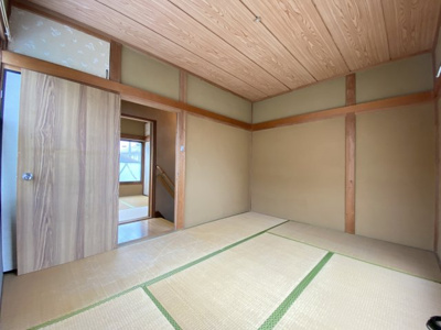 【寝室】 | 清川中古戸建 | 和室6帖（2階）