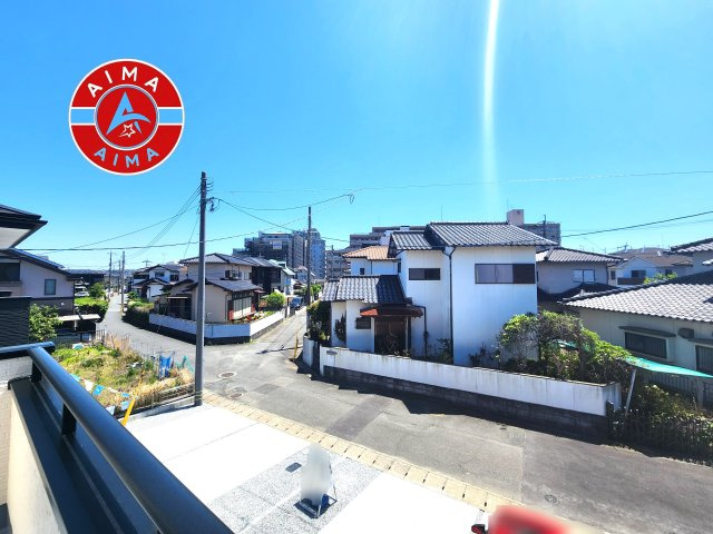 福岡市東区奈多1丁目第2-6棟（2号棟）の展望|窓から緑が見える物件も魅力的です。