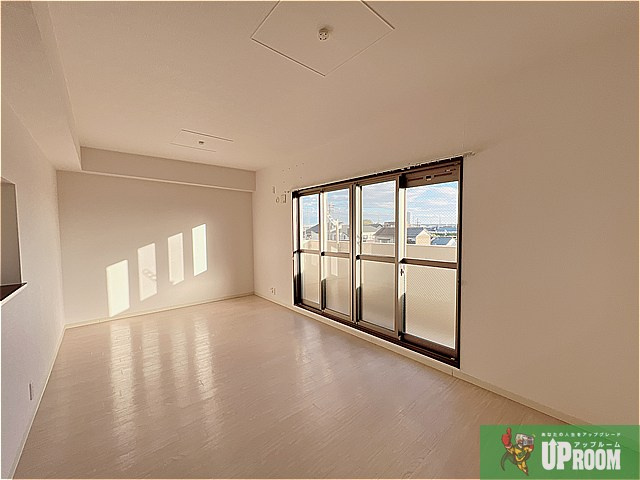 アルバグランデの居間・リビング