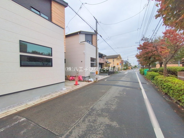 祝：成約済み　八王子市　台町　新築戸建て　１０期の前面道路含む現地写真|～仲介手数料無料☆八王子ひなた不動産～　八王子市台町　新築戸建て