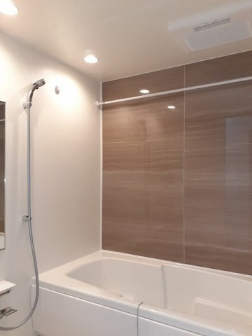 ローレルの浴室