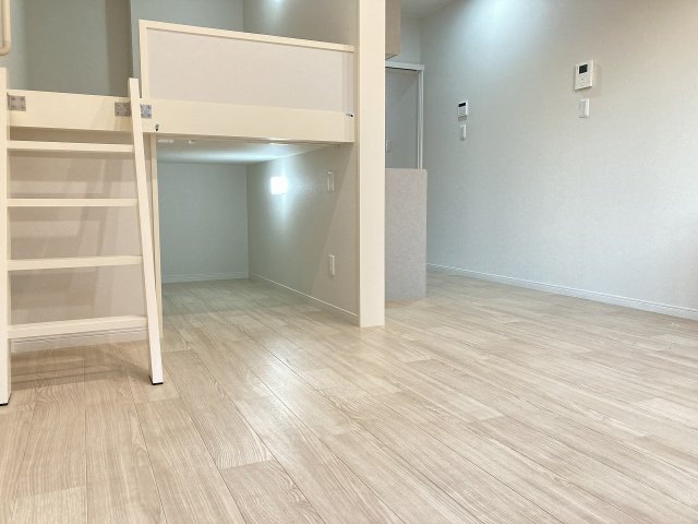 コンフォート　ワンの洋室