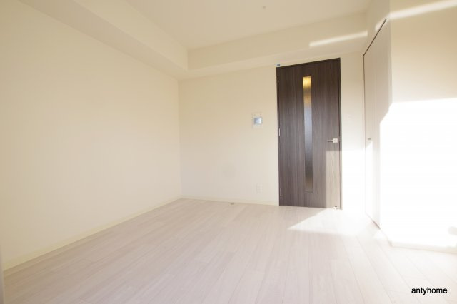 セオリー大阪フルール　仲介手数料無料の洋室