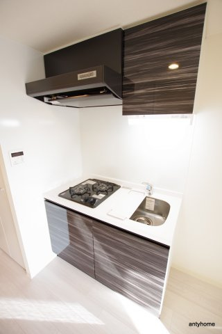 セオリー大阪フルール　仲介手数料無料のキッチン