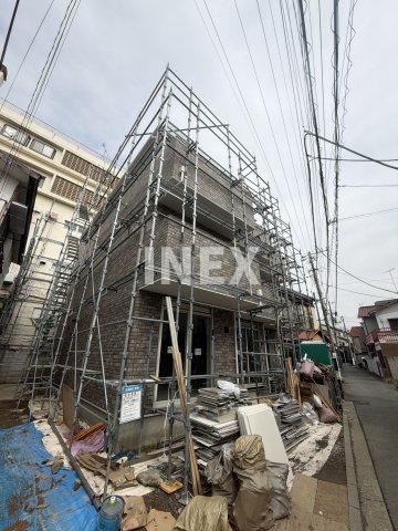 横浜市鶴見区市場東中町のアパートの外観