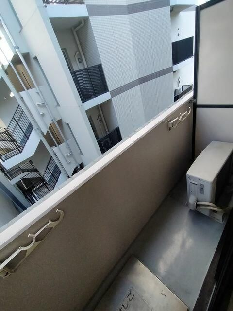 スカイコート後楽園３のバルコニー