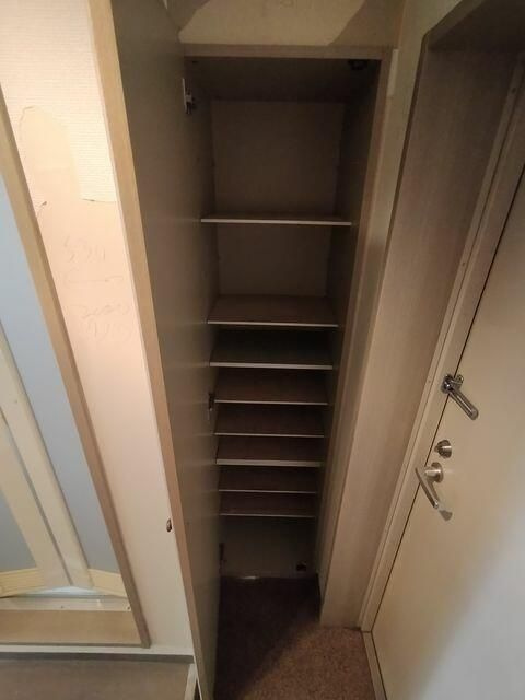 スカイコート後楽園３の玄関