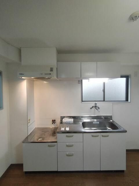 チェリーパレスのキッチン