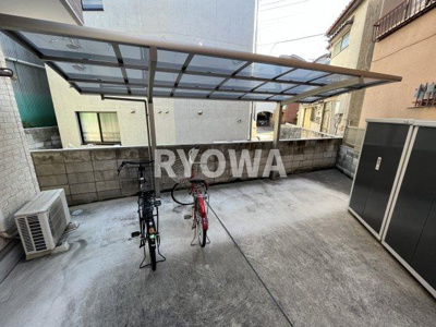 【駐車場】 | Ｈａｌｅ　Ｍｏｈａｒａ | 掲載の写真は退去前の写真となります。