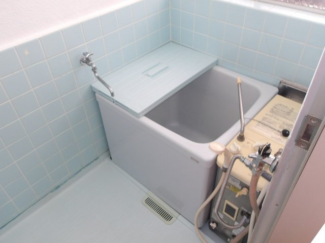 富士ハイツの浴室