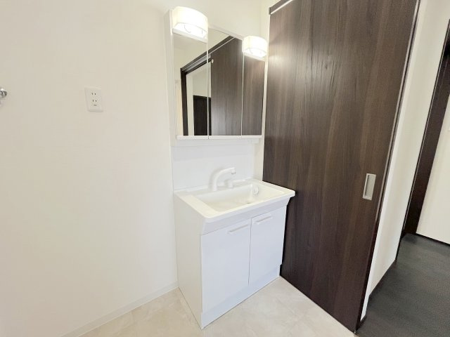 下原２丁目戸建ての独立洗面台