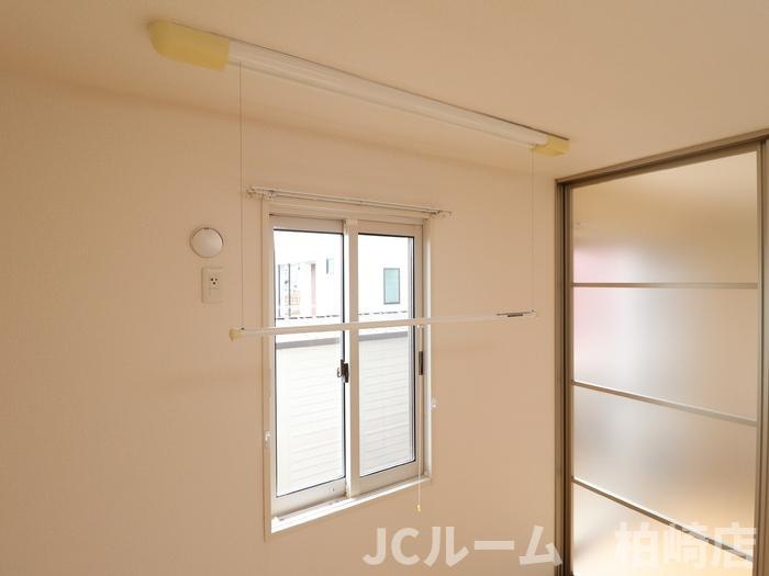 柏崎市日吉町のアパートの内装