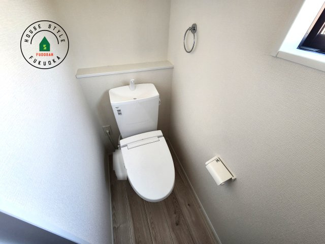 福岡市東区奈多1丁目第2-6棟（3号棟）のトイレ|温水洗浄便座を完備しております。2ヶ所にトイレがあるのは朝の慌ただしい時間も安心です。