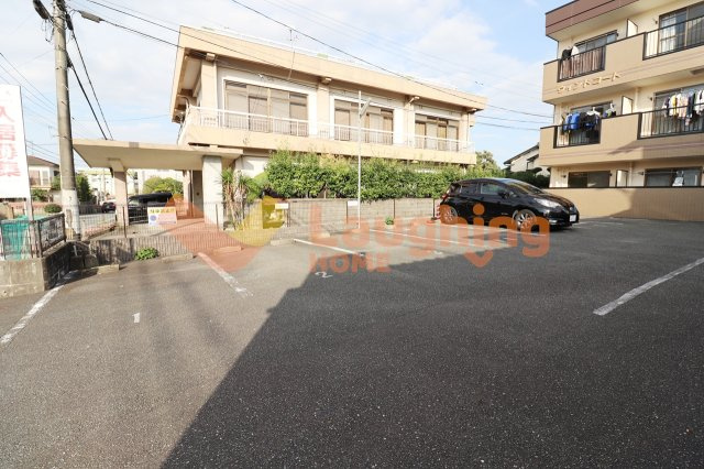 ウインドコートの駐車場|駐車場に車を止められます