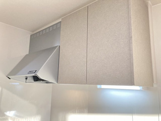 【キッチン】 | コンフォート　ワン | 別室写真