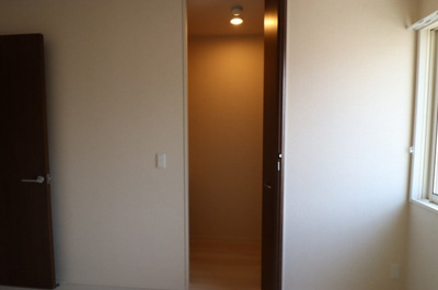 【収納】 | ライフマンションA・B B | クローゼット