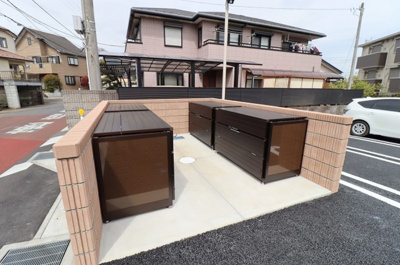 【その他共用部分】 | ライフマンションA・B B | ゴミ箱