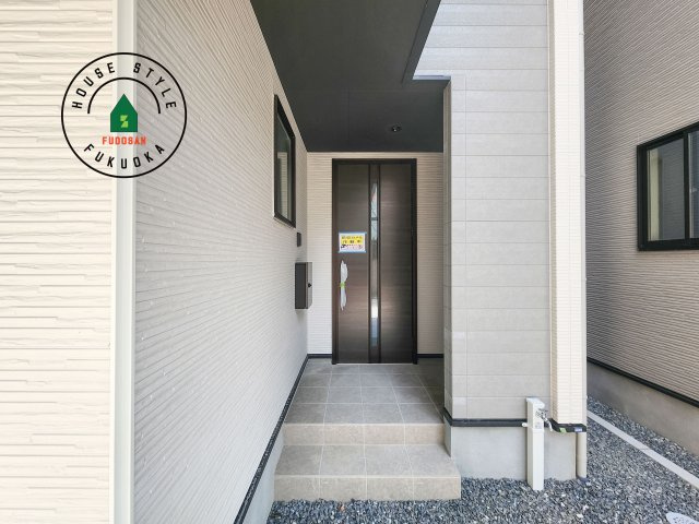 大野城市中央１丁目第1-3棟（2号棟）の外観：施工例|おでかけの時も帰った時も、「我が家」を最初に感じでもらえる素敵な空間に。