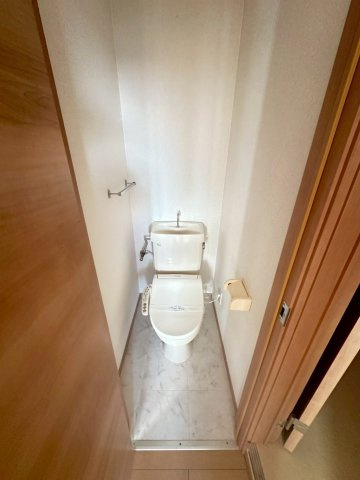 ウエストビレッジのトイレ|落ち着いたトイレです