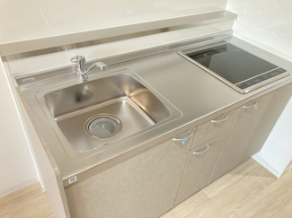 【キッチン】 | コンフォート　ワン | 別室写真