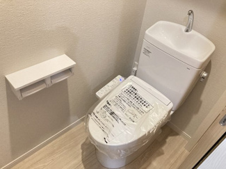 【トイレ】 | コンフォート　ワン | 別室写真