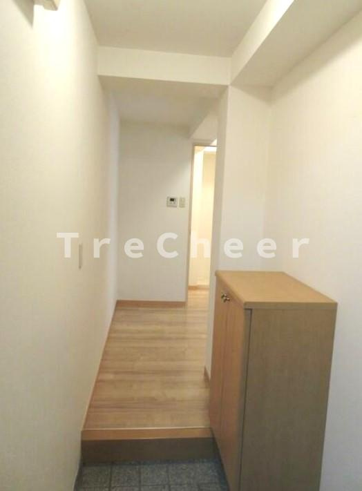 レジデンス本駒込の玄関