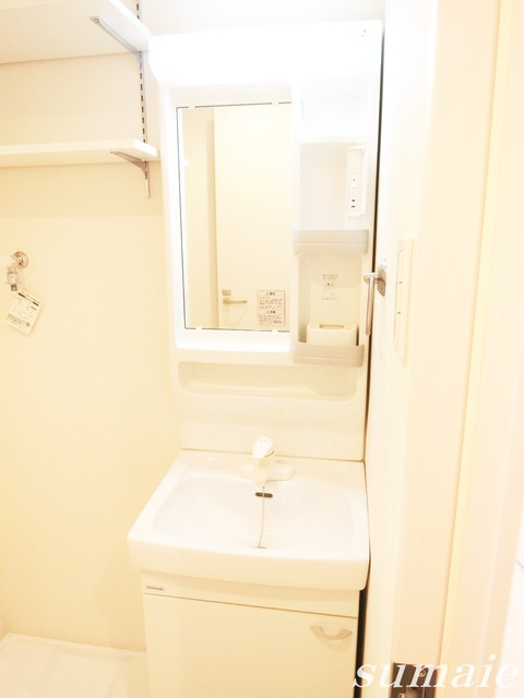 岩井ハイツの洗面所|独立洗面台ですよ☆彡