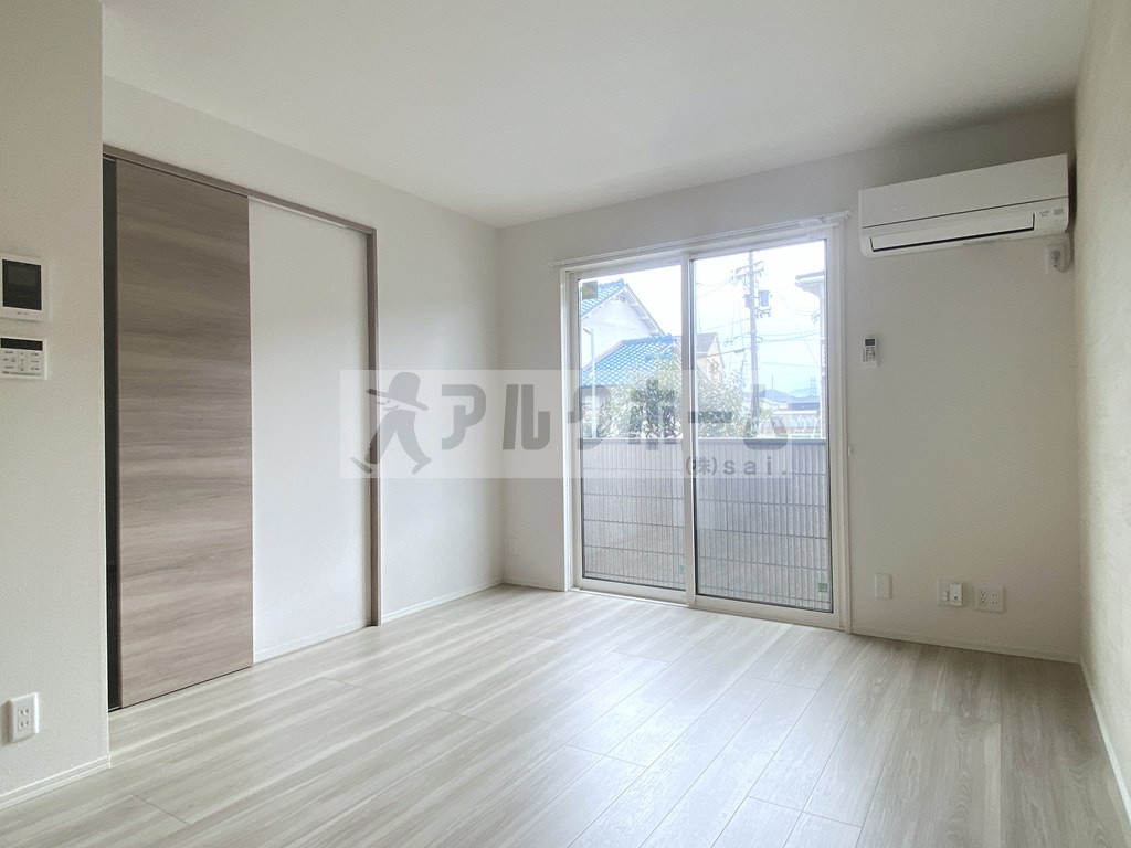 プティパレの居間・リビング