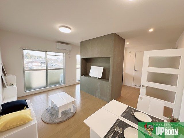 グランドール犬山の居間・リビング