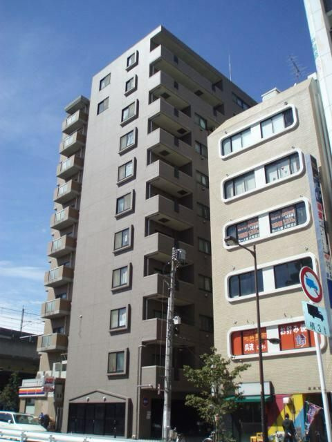 カテリーナ赤羽の外観