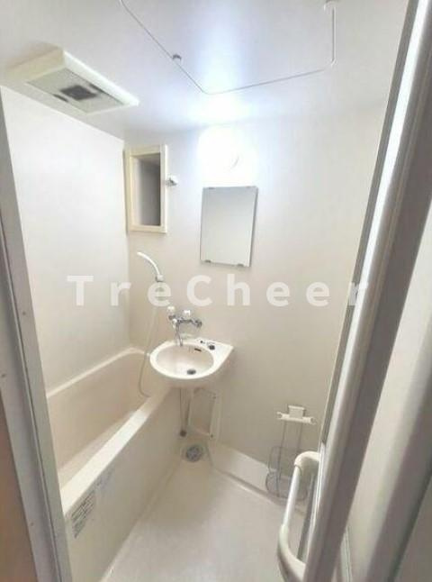 メルベーユ新宿の浴室