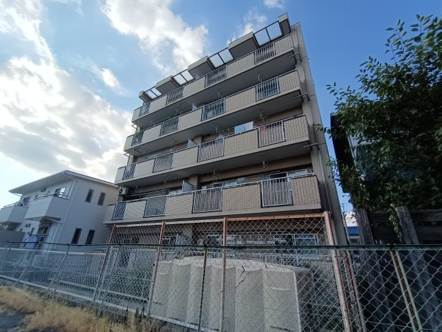マンション一光の外観