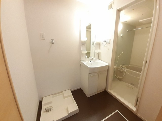 パーシモンケティーの独立洗面台