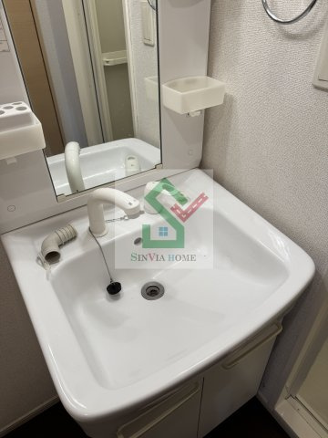 パーシモンケティーの独立洗面台