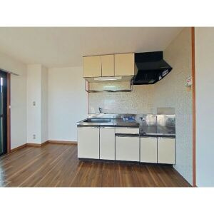 リンピア魚住のキッチン