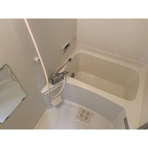 リンピア魚住の浴室