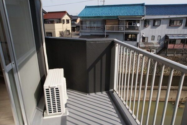 Bustle岐阜羽島のバルコニー