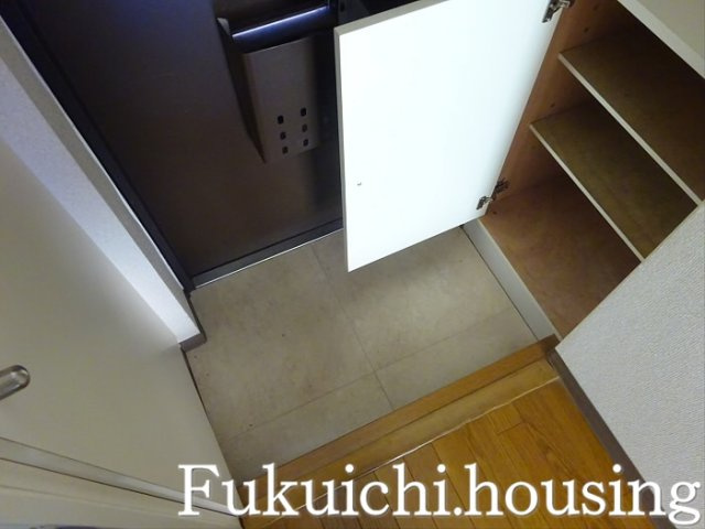 日神パレス桜上水の玄関